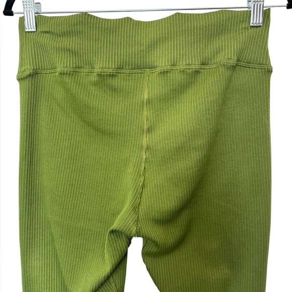 Good American Seamless Chunky Rib Leggings - Picture 3 of 12